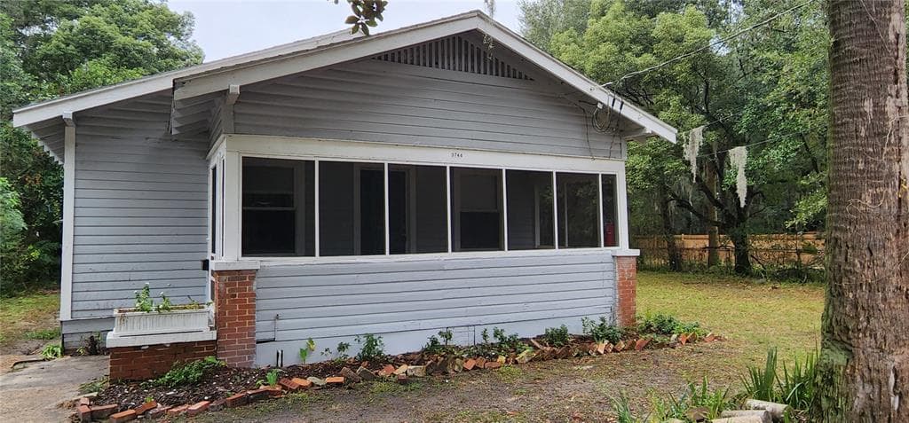 3744 WALNUT STREET JACKSONVILLE, FL 32206