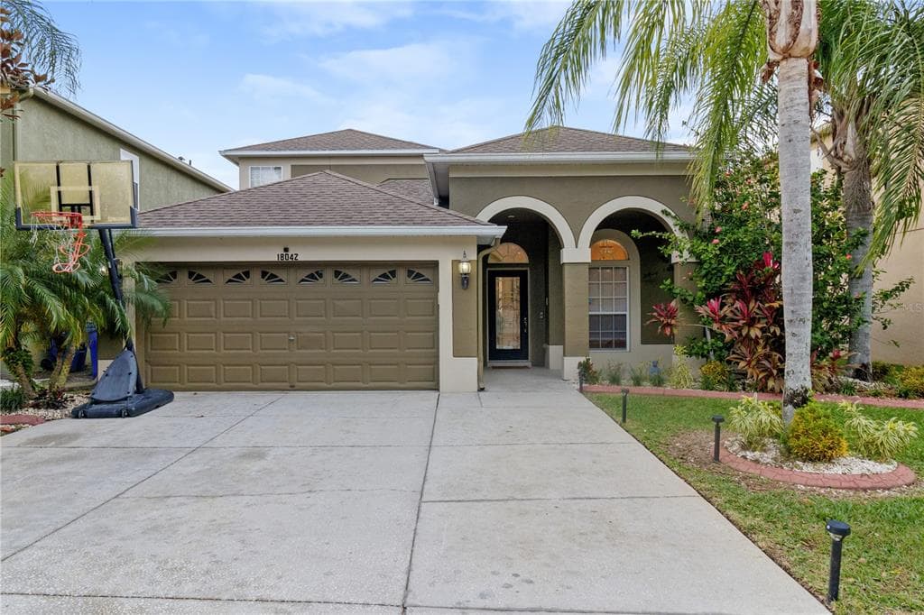 18042 AYRSHIRE BOULEVARD LAND O LAKES, FL 34638