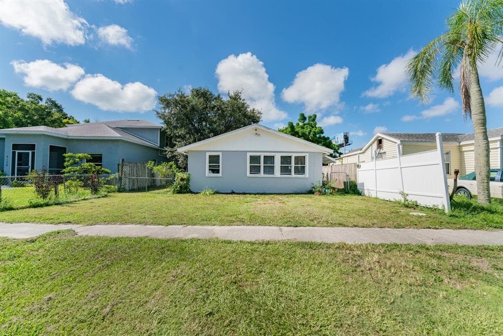 4130 55TH AVENUE N ST PETERSBURG, FL 33714