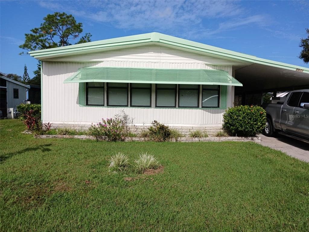 8931 FOX TRAIL TAMPA, FL 33626