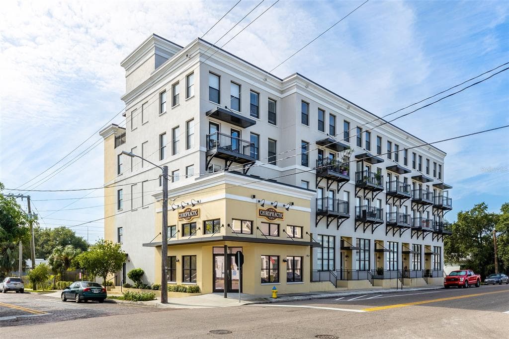 1621 E 4TH AVENUE UNIT 102 TAMPA, FL 33605