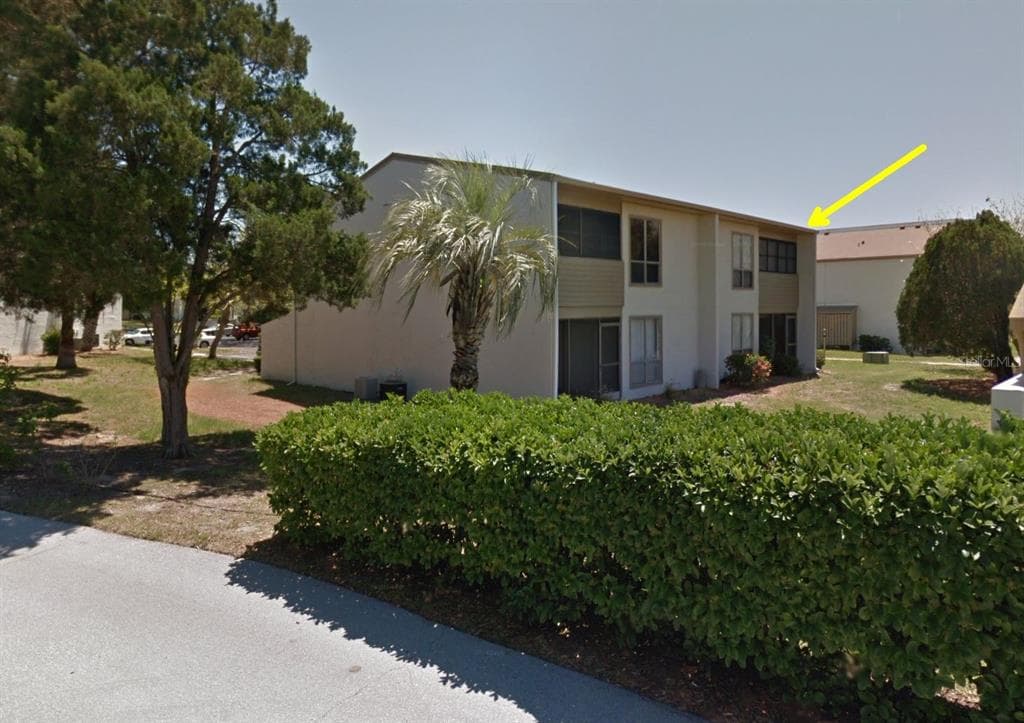 648 WINDRUSH BAY DRIVE UNIT 201 TARPON SPRINGS, FL 34689