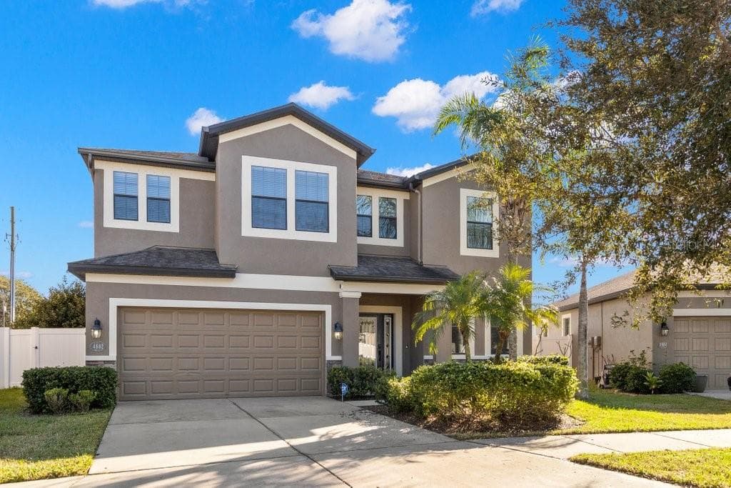 4802 WOODS LANDING LANE TAMPA, FL 33619