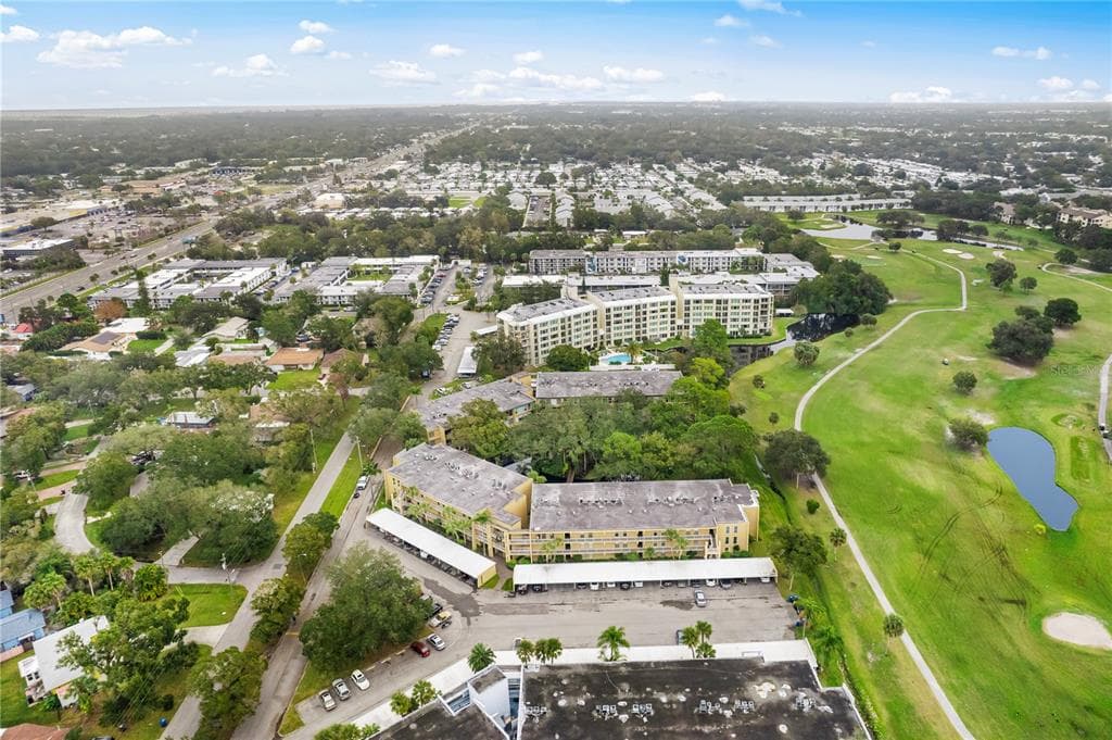 225 COUNTRY CLUB DRIVE UNIT D337 LARGO, FL 33771