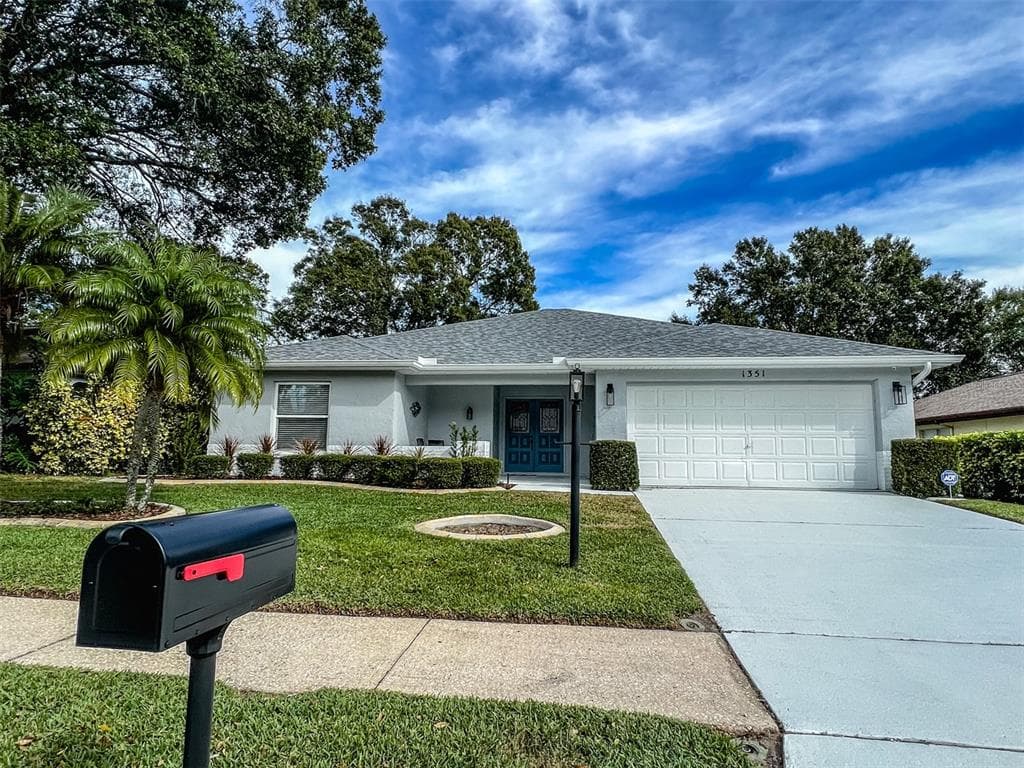 1351 GILLESPIE DRIVE N PALM HARBOR, FL 34684