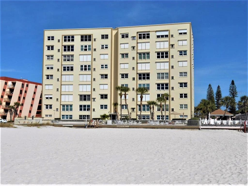 5000 GULF BOULEVARD UNIT 103 ST PETE BEACH, FL 33706