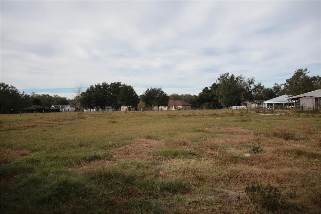 THONOTOSASSA RD. PLANT CITY, FL 33565