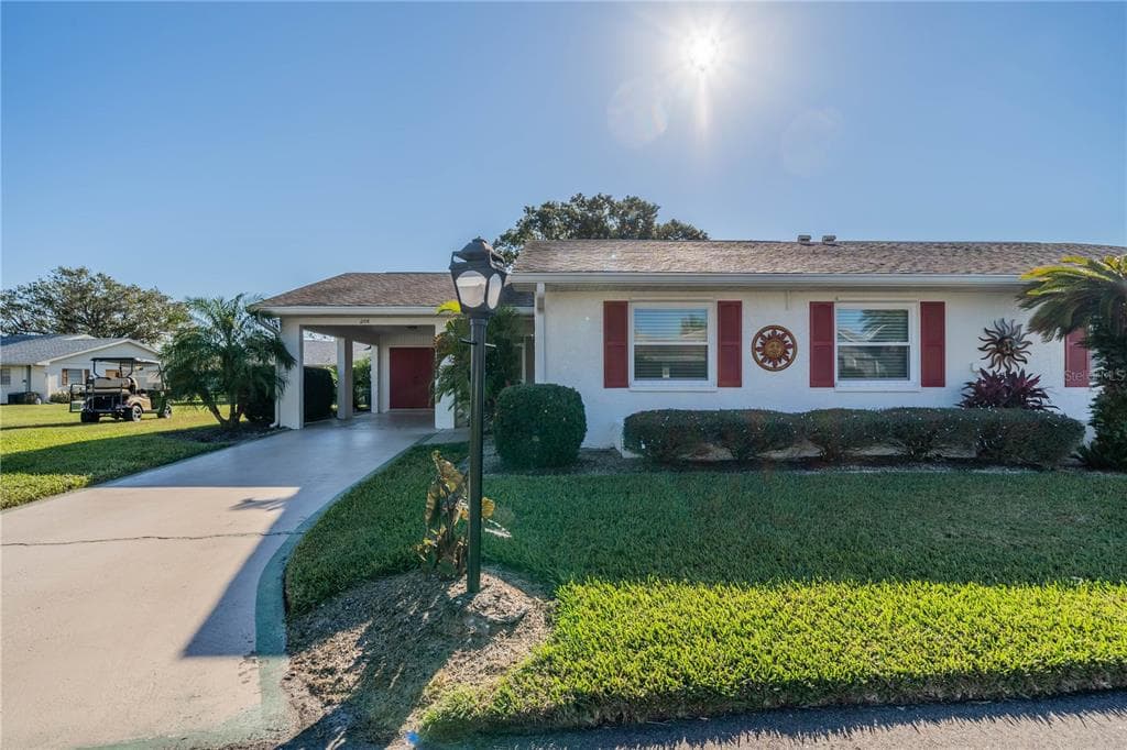 206 GLENELLEN PLACE SUN CITY CENTER, FL 33573