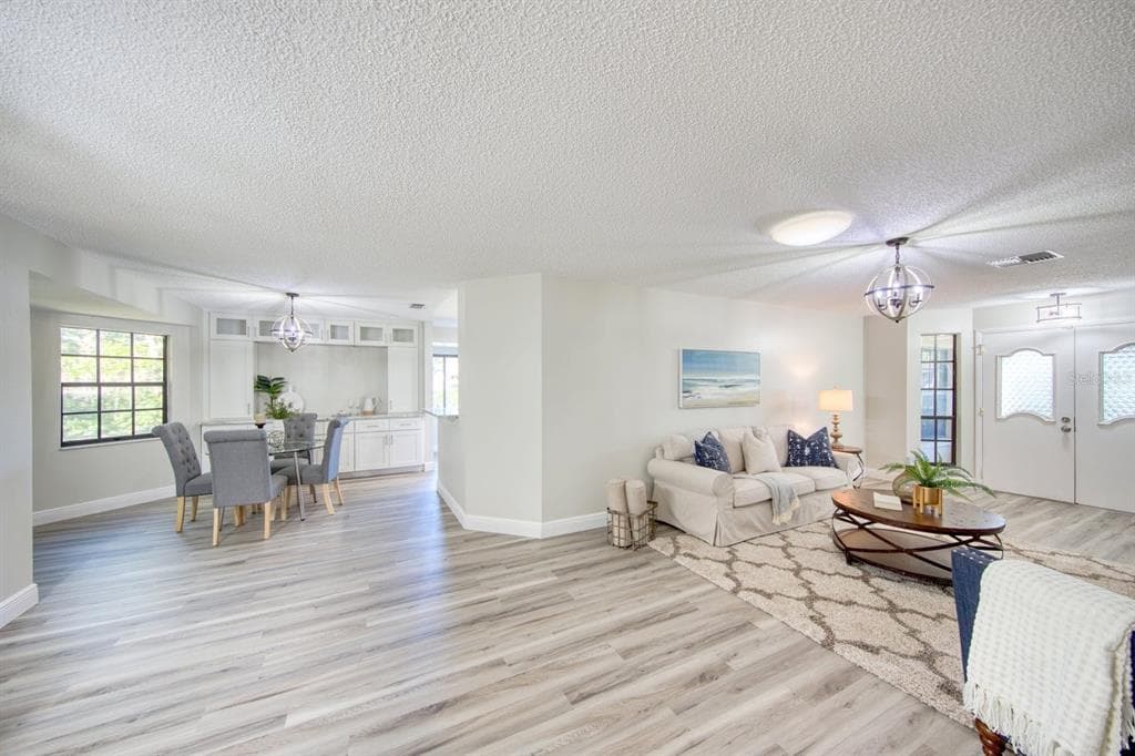 1074 SUTTON PLACE PALM HARBOR, FL 34684