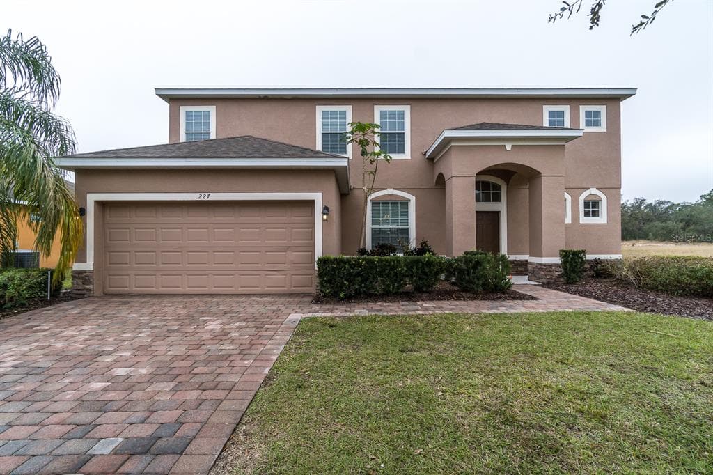 227 YELLOW SNAPDRAGON DRIVE DAVENPORT, FL 33837