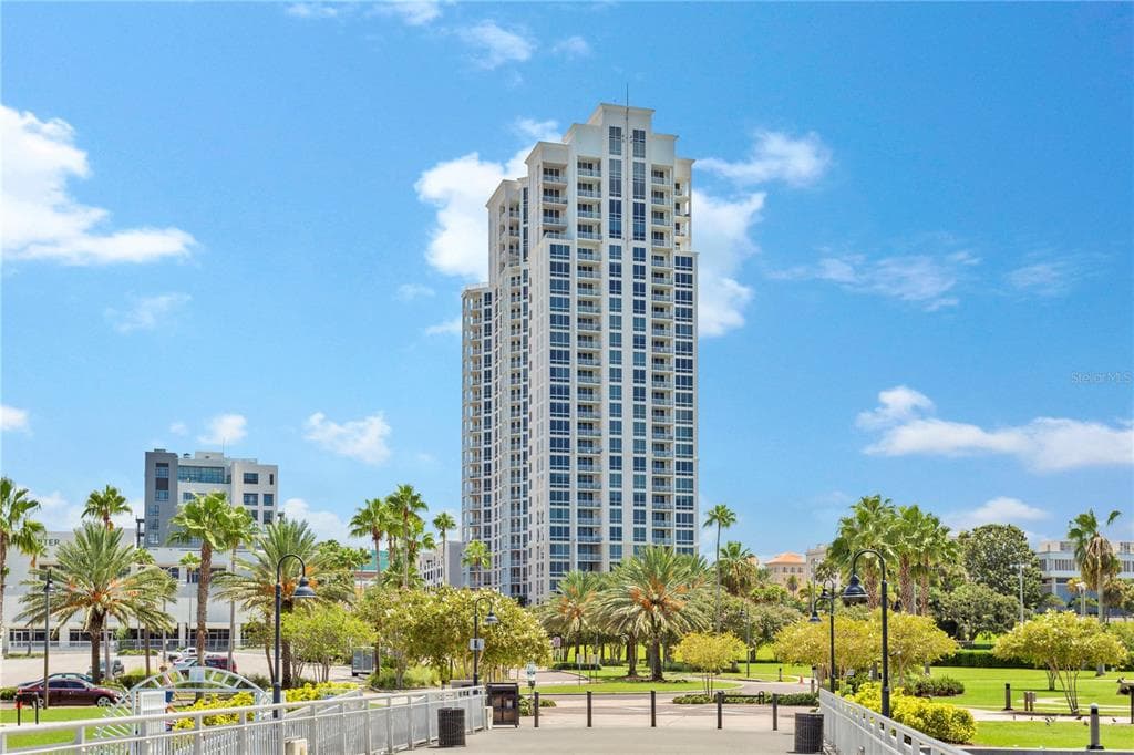 331 CLEVELAND STREET UNIT 104 CLEARWATER, FL 33755