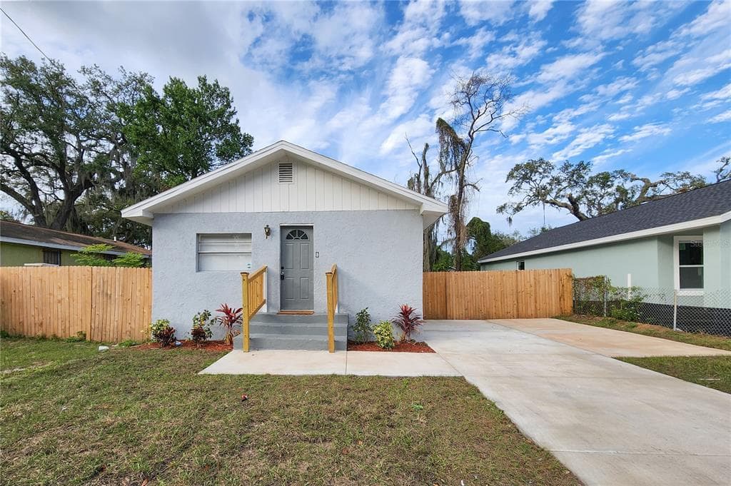 4218 E CAYUGA STREET TAMPA, FL 33610