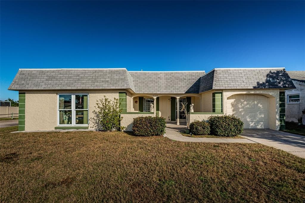 3143 ROCK VALLEY DRIVE HOLIDAY, FL 34691