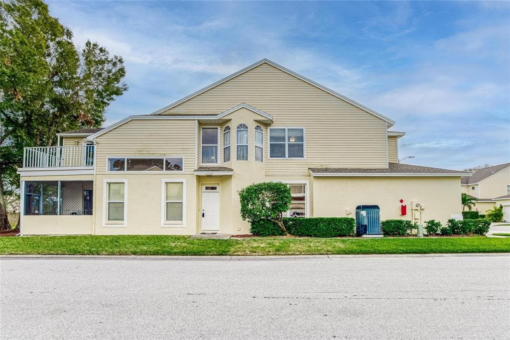 1050 STARKEY ROAD UNIT 2201 LARGO, FL 33771