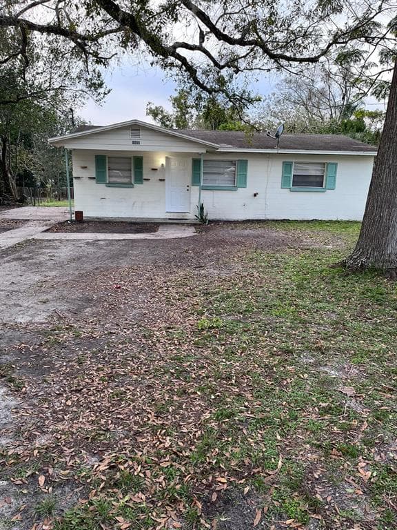 1110 EDITH AVENUE LAKELAND, FL 33805