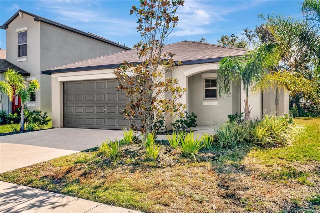 5043 SABLE CHIME DRIVE WIMAUMA, FL 33598