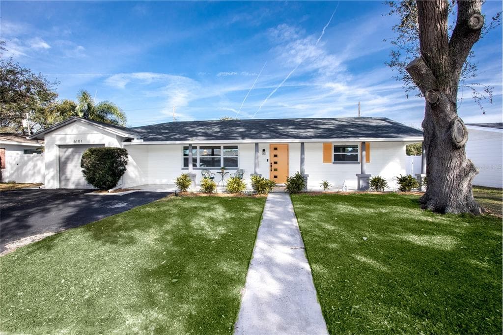 6101 29TH AVENUE N ST PETERSBURG, FL 33710