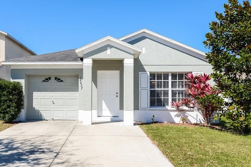 12637 ADVENTURE DRIVE RIVERVIEW, FL 33579