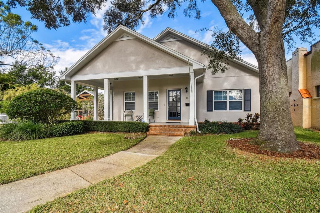 1119 25TH AVENUE N ST PETERSBURG, FL 33704
