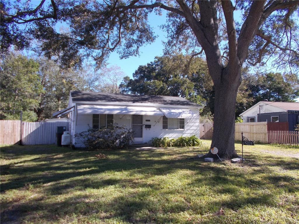 5201 20TH STREET N ST PETERSBURG, FL 33714