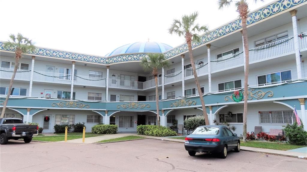 2381 ECUADORIAN WAY UNIT 9