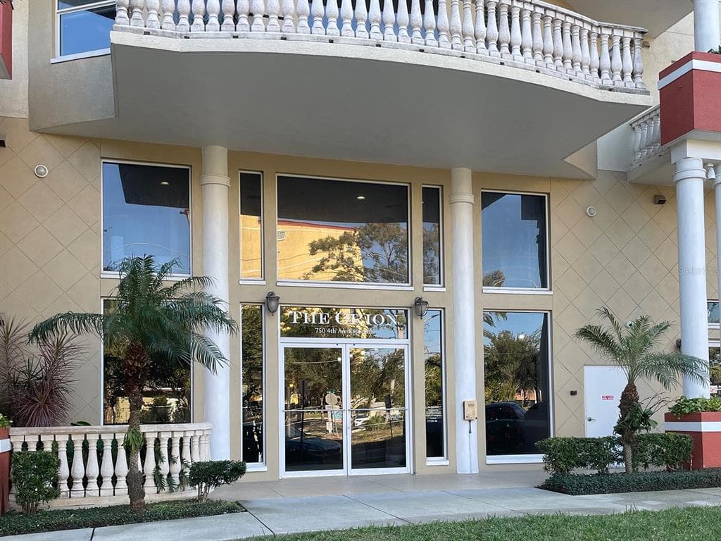 750 4TH AVENUE S UNIT 304G ST PETERSBURG, FL 33701