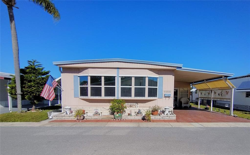 82314 1ST AVENUE N UNIT 314 PINELLAS PARK, FL 33781