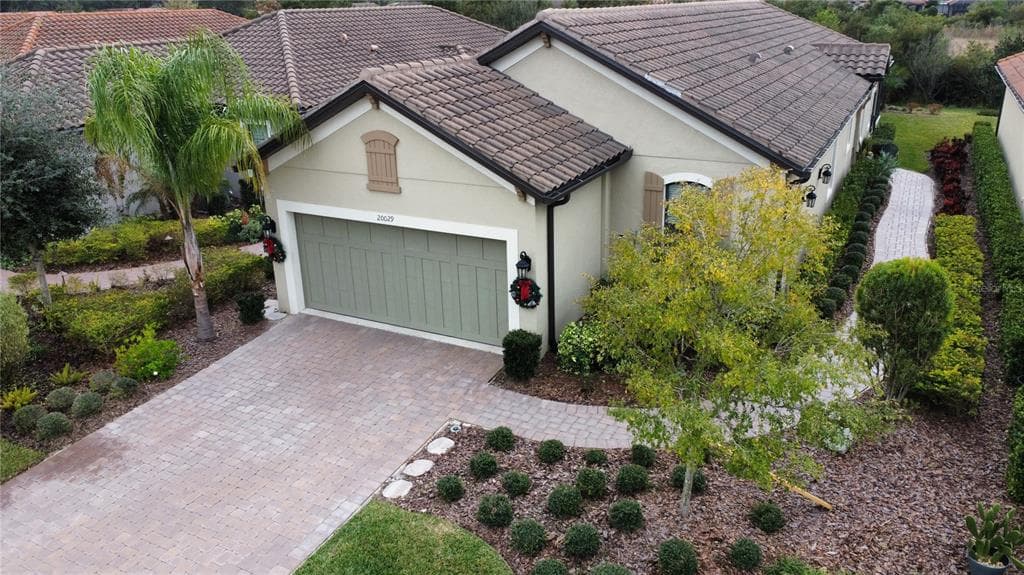 20029 CALLISTO HILL PLACE TAMPA, FL 33647
