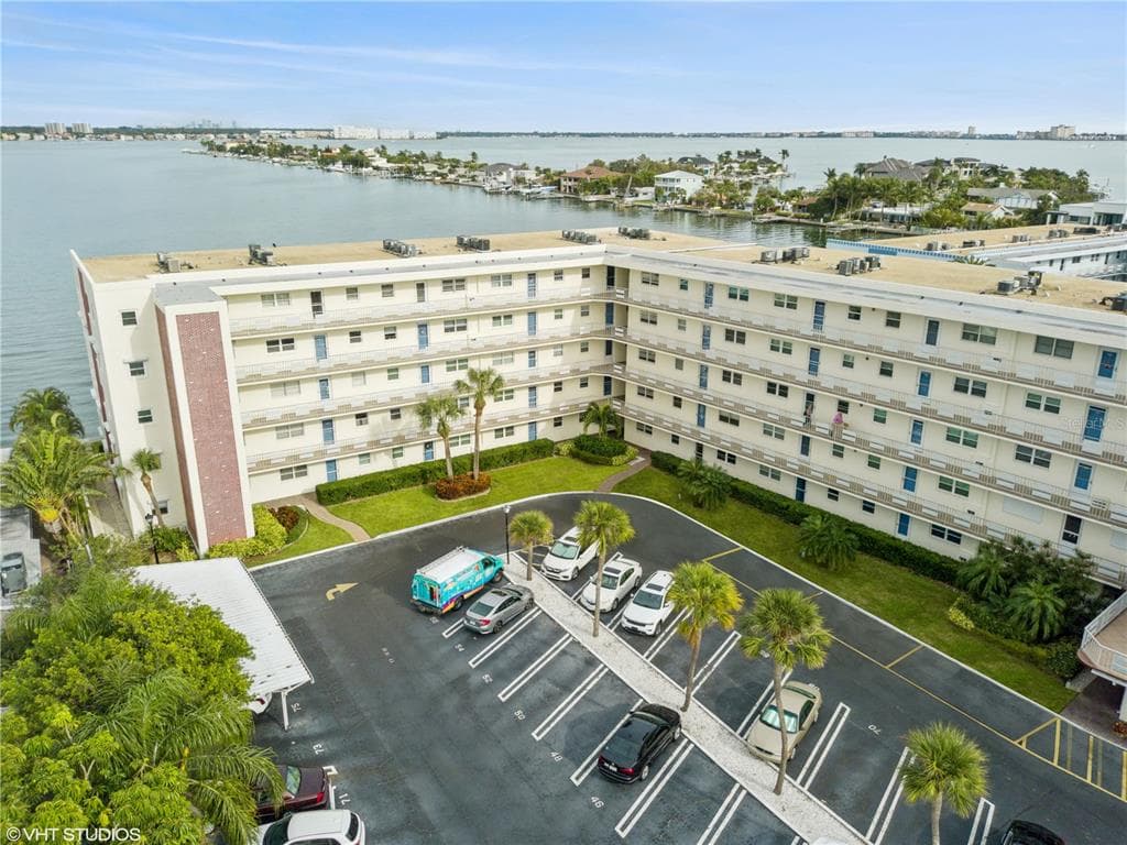 5575 GULF BOULEVARD UNIT 334