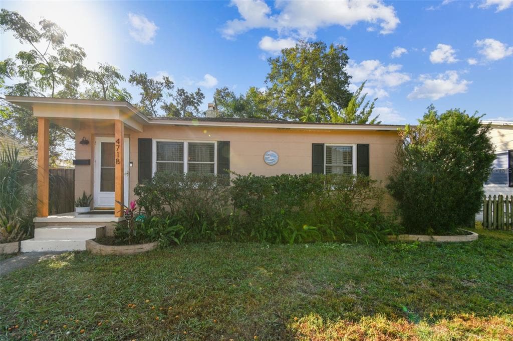 4718 21ST AVENUE N ST PETERSBURG, FL 33713