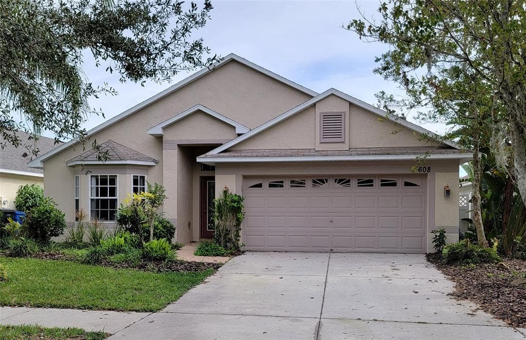 608 STRAW LAKE DRIVE BRANDON, FL 33510