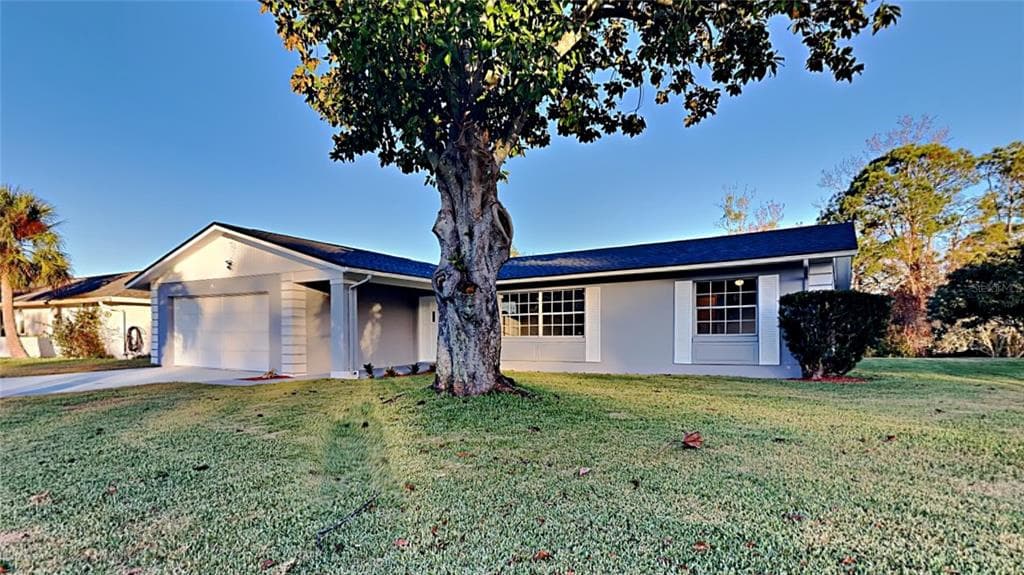 71 FARRAGUT DRIVE PALM COAST, FL 32137