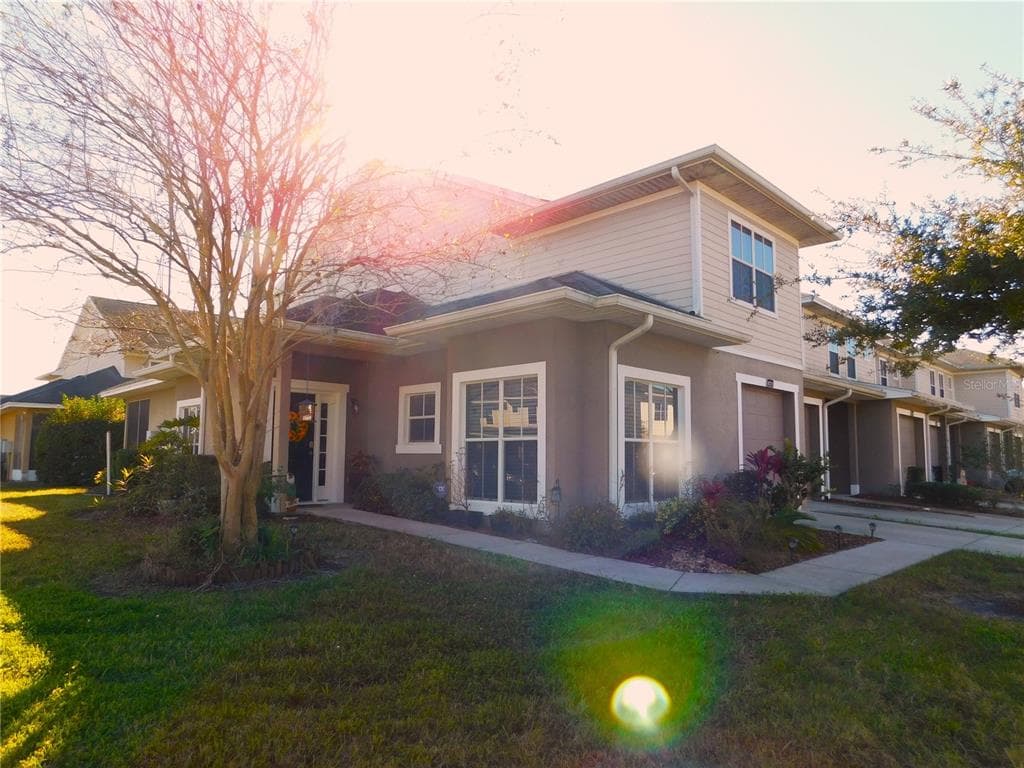 8213 BALLY MONEY ROAD TAMPA, FL 33610