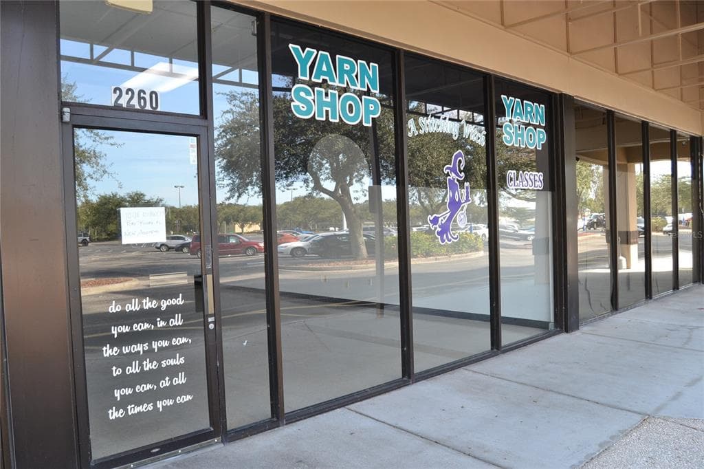 2260 COMMERCIAL WAY UNIT 2260 SPRING HILL, FL 34606