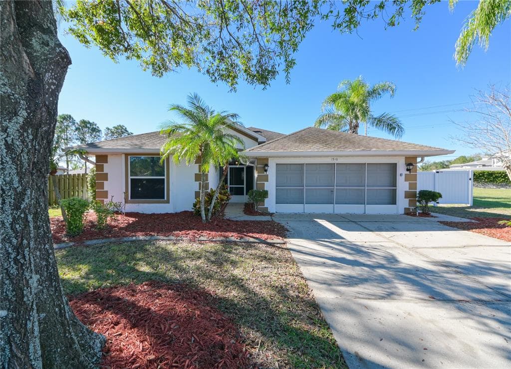 1510 ORACLE DRIVE SUN CITY CENTER, FL 33573