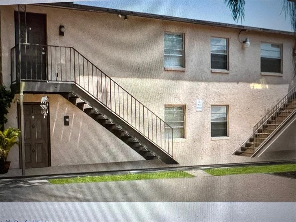 1221 E MOHAWK AVENUE UNIT C TAMPA, FL 33604