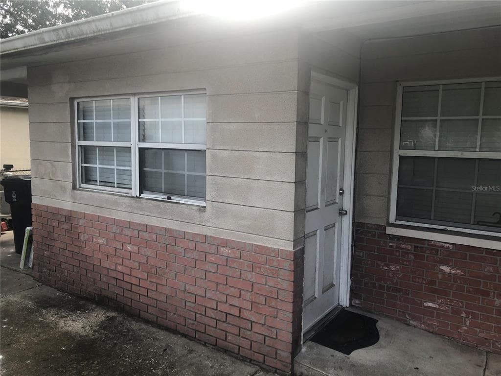 3506 W BAY AVENUE UNIT B TAMPA, FL 33611