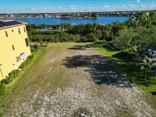 6101 LAGOMAR LANE APOLLO BEACH, FL 33572