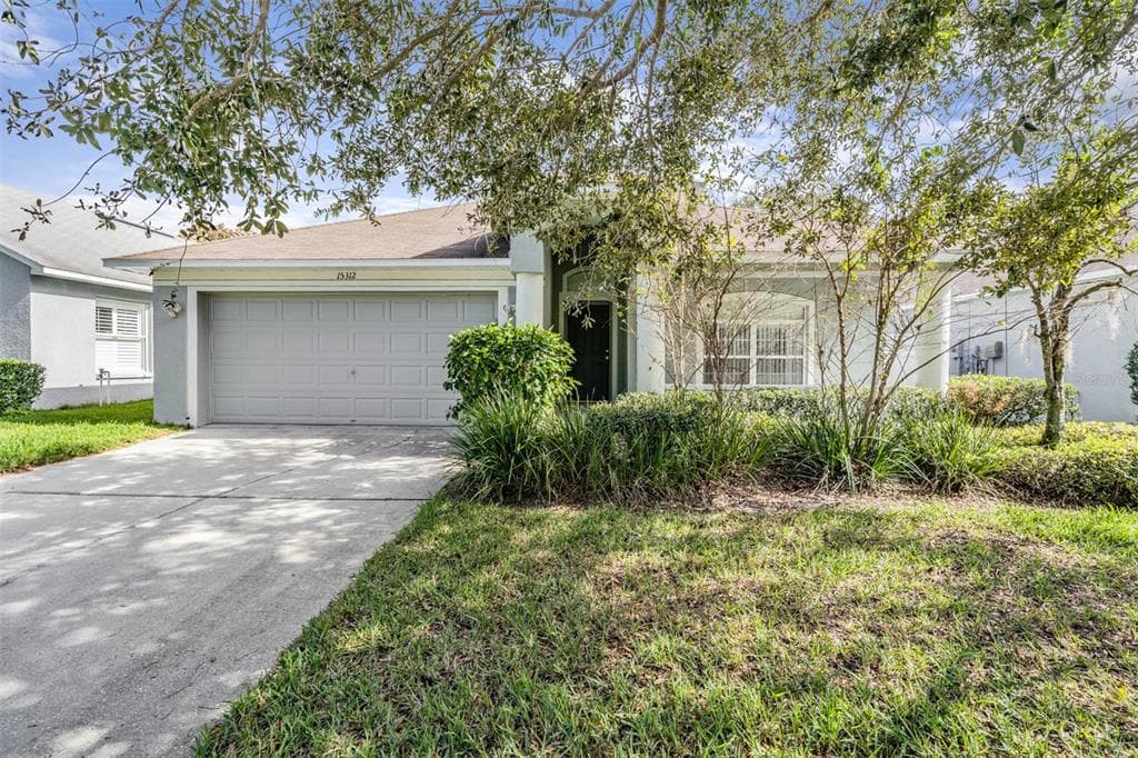 15312 LAKE BELLA VISTA DRIVE TAMPA, FL 33625