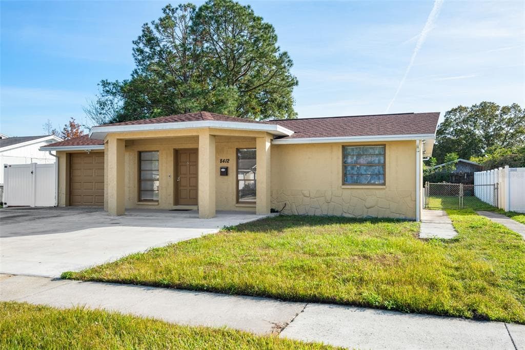 8412 WESTRIDGE DRIVE TAMPA, FL 33615