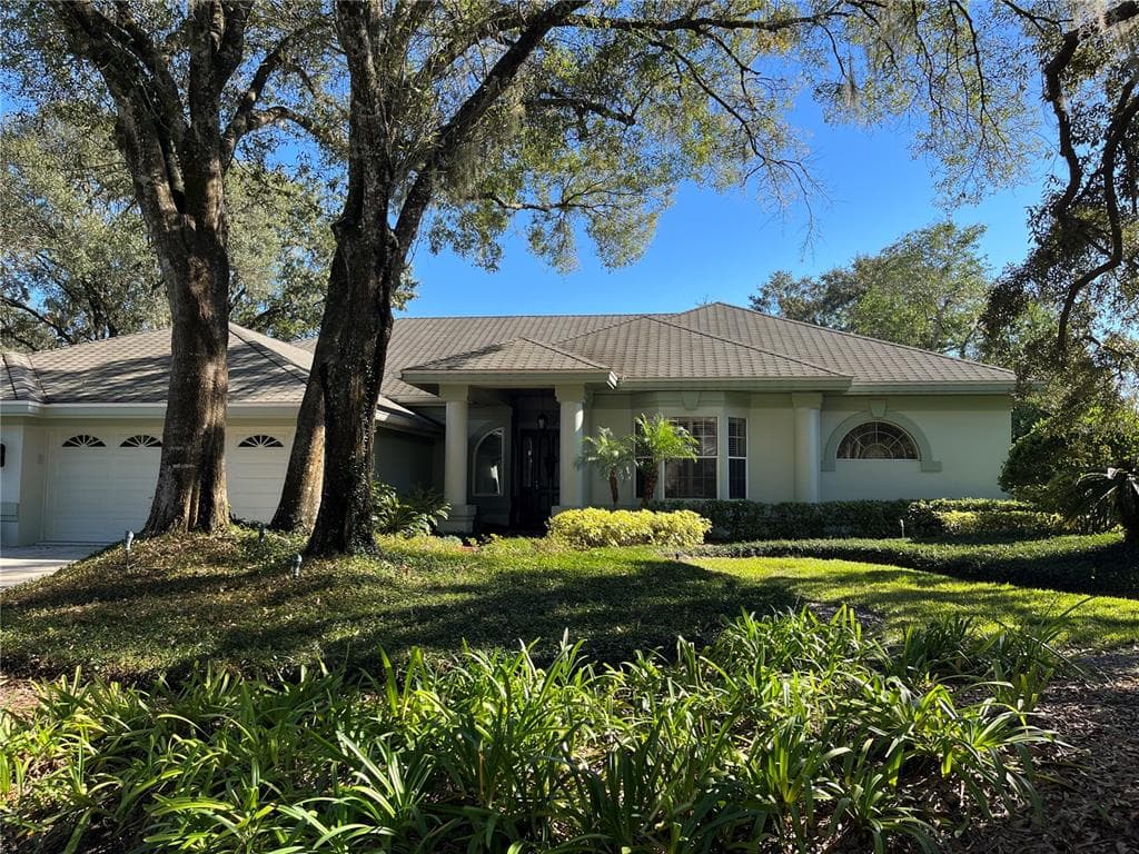 6605 STONINGTON DRIVE S TAMPA, FL 33647