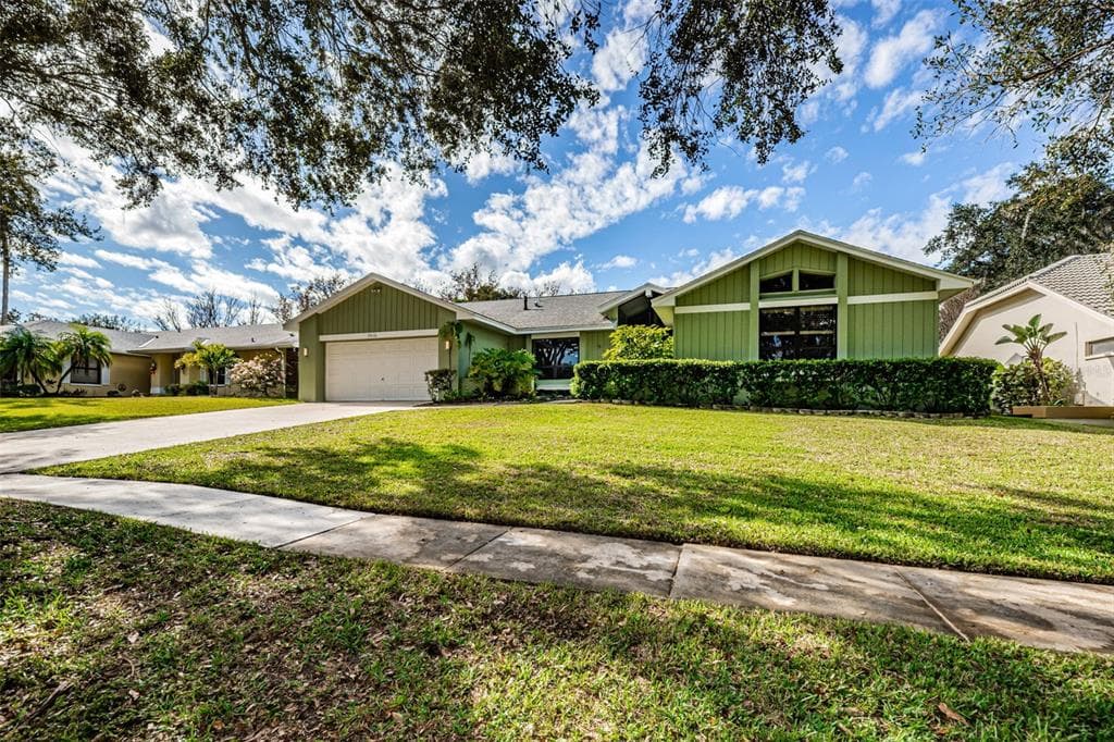 2616 COBBS WAY