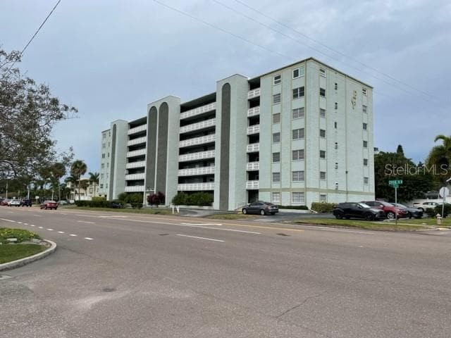7321 CENTRAL AVENUE UNIT 507 ST PETERSBURG, FL 33710