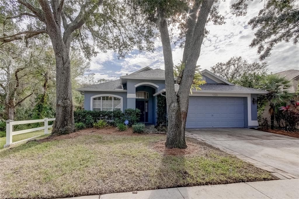 12320 GLENFIELD AVENUE TAMPA, FL 33626