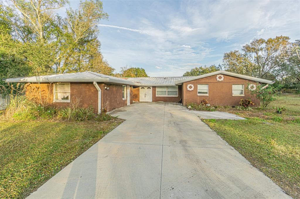 6610 FIVE ACRE ROAD PLANT CITY, FL 33565