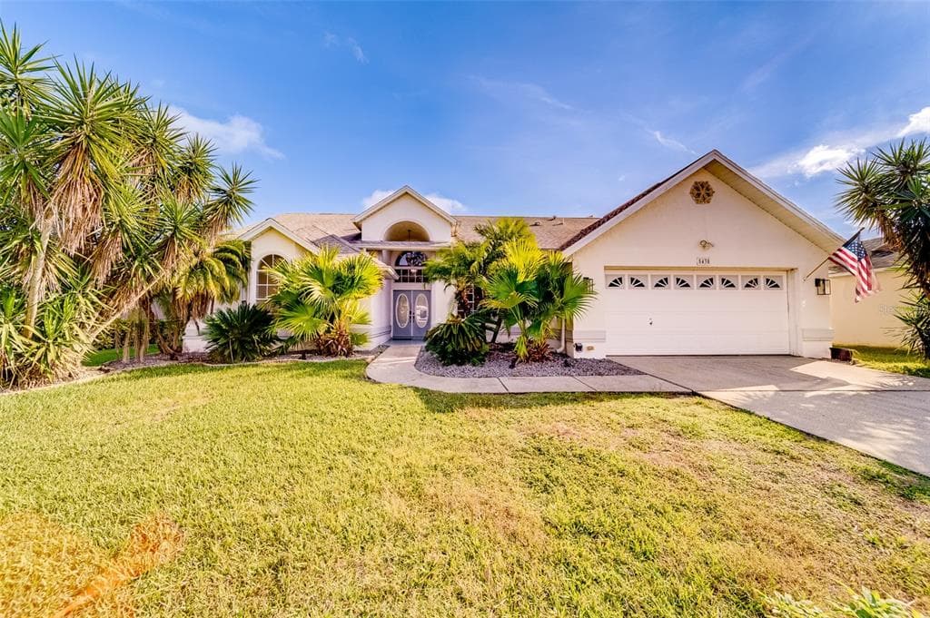 5438 SALTAMONTE DRIVE
