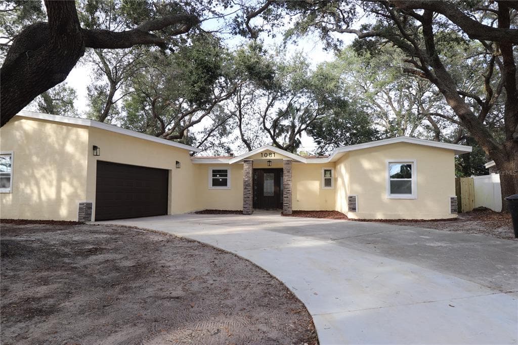 1081 55TH TERRACE S ST PETERSBURG, FL 33705