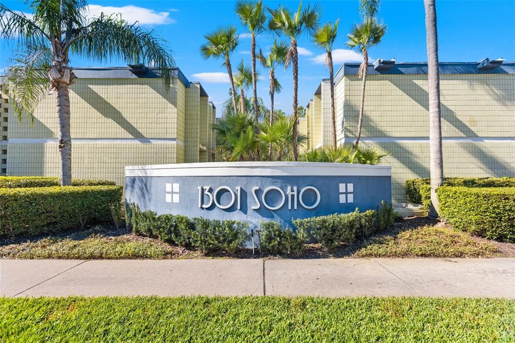1301 S HOWARD AVENUE UNIT A18 TAMPA, FL 33606