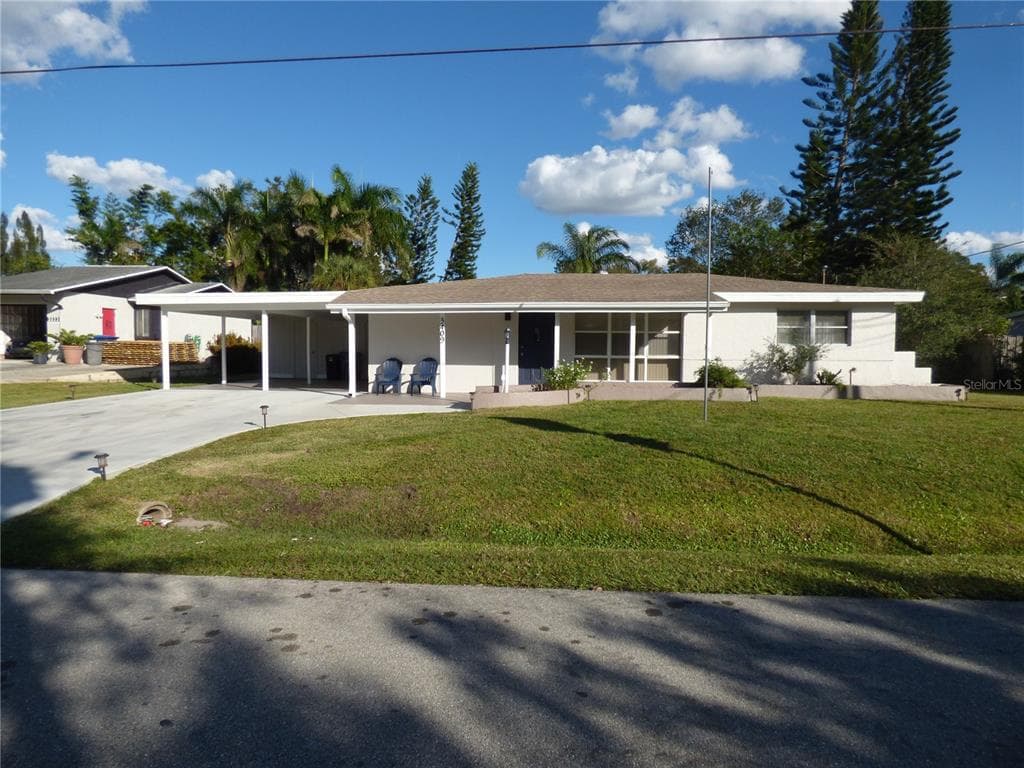 3409 SALEM AVENUE SARASOTA, FL 34232