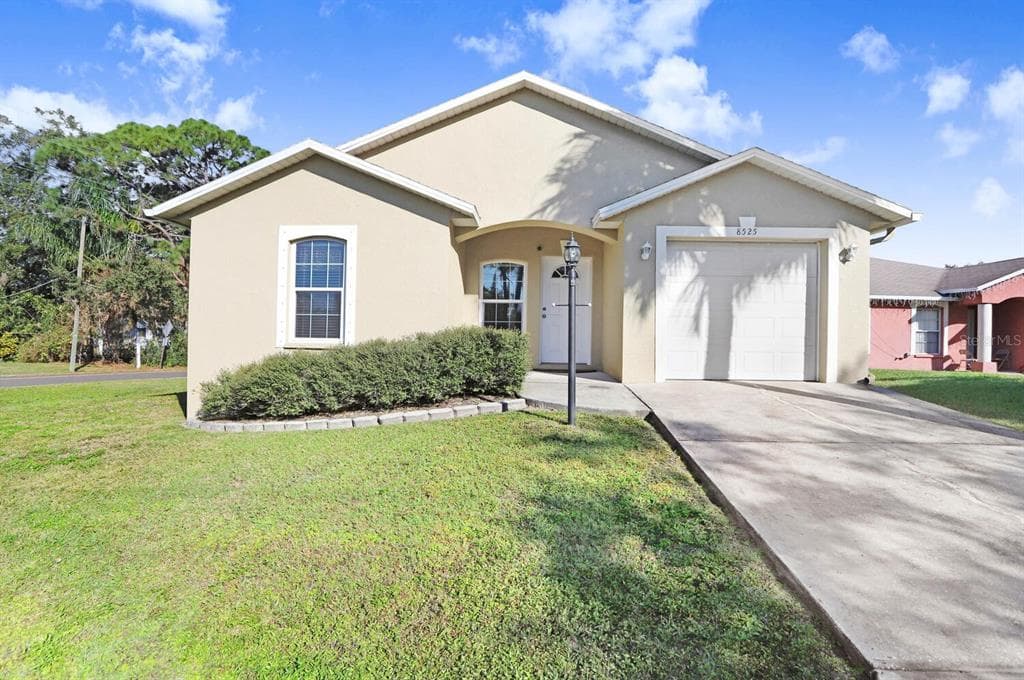 8525 PATSY STREET TAMPA, FL 33615